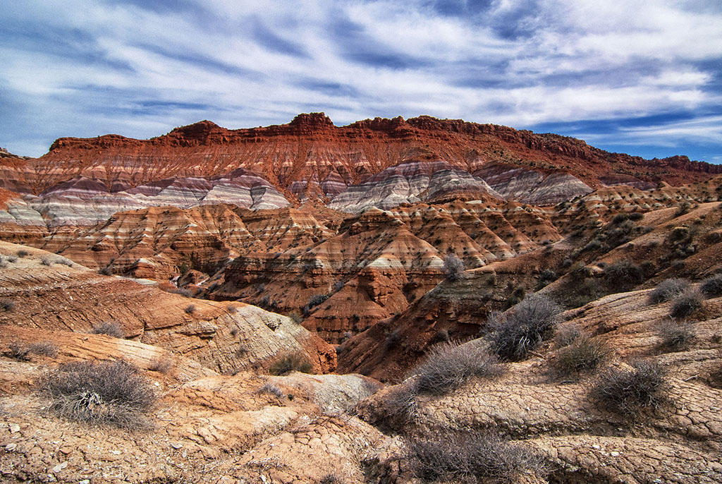 Paria Badlands near Townsite (c) Tim Peterson (72dpi)